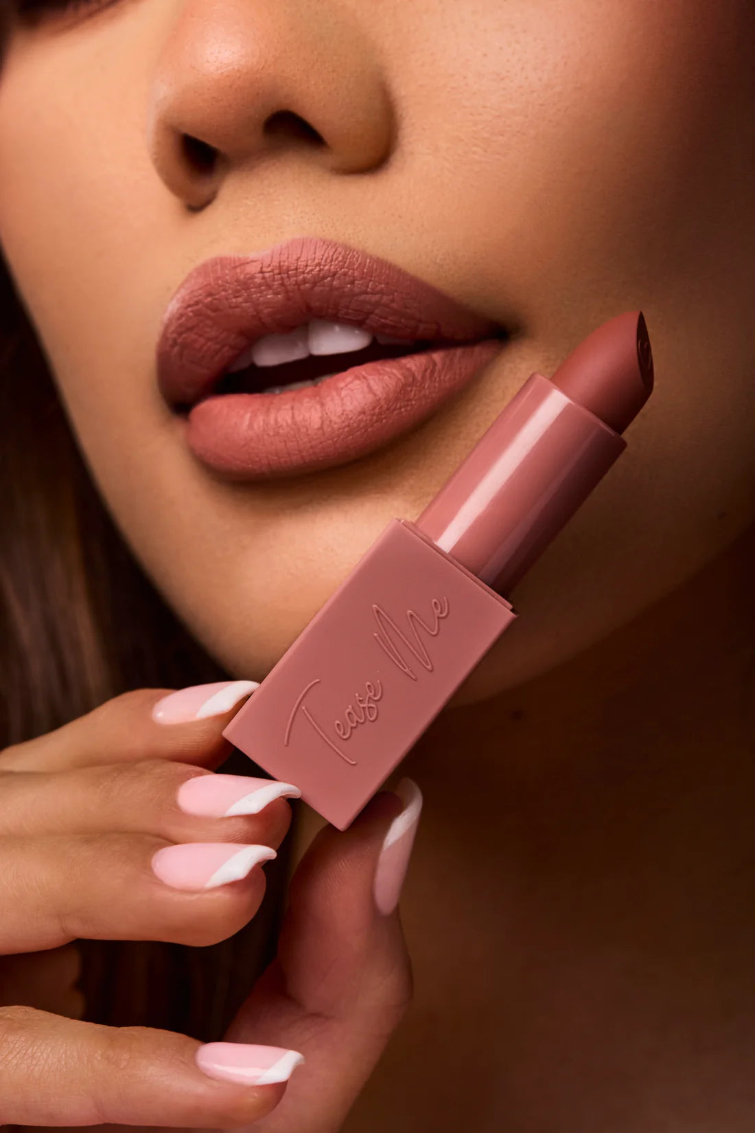 أحمر الشفاه Tease Me Complete Matte